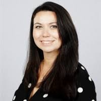 liz young headshot